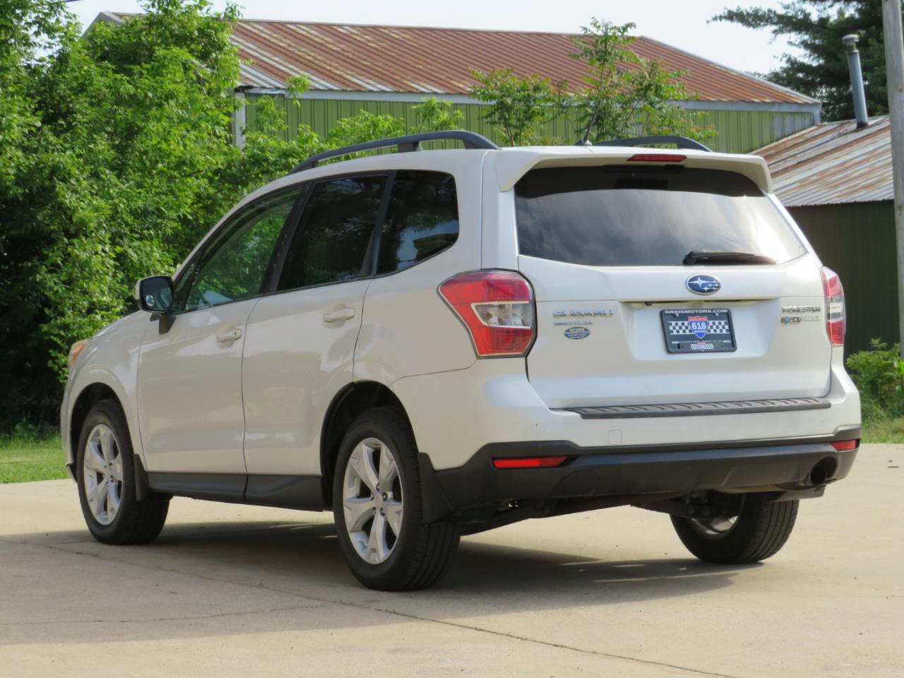 Subaru Forester 2.5i Limited 2014