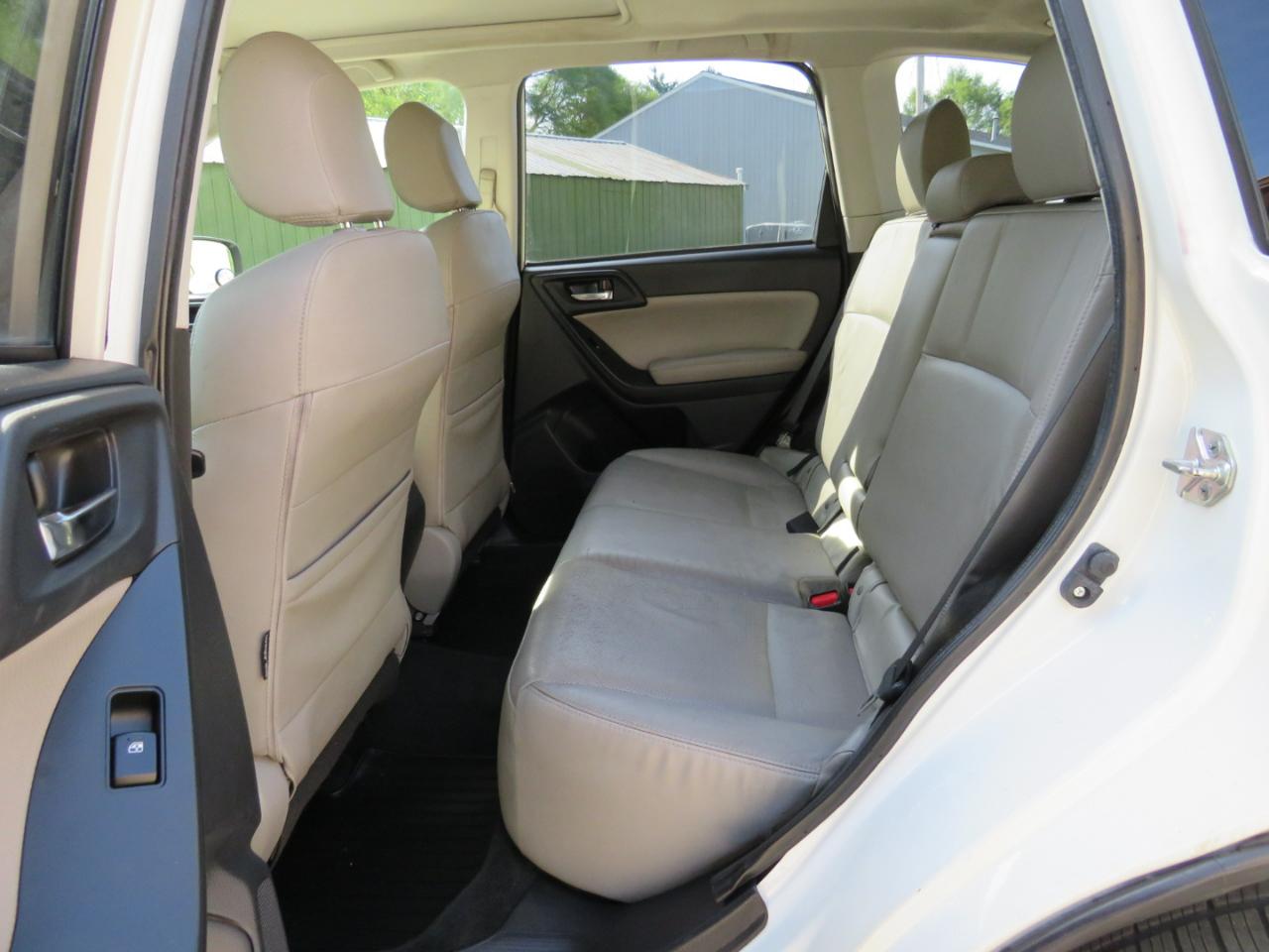 Subaru Forester 2.5i Limited 2014