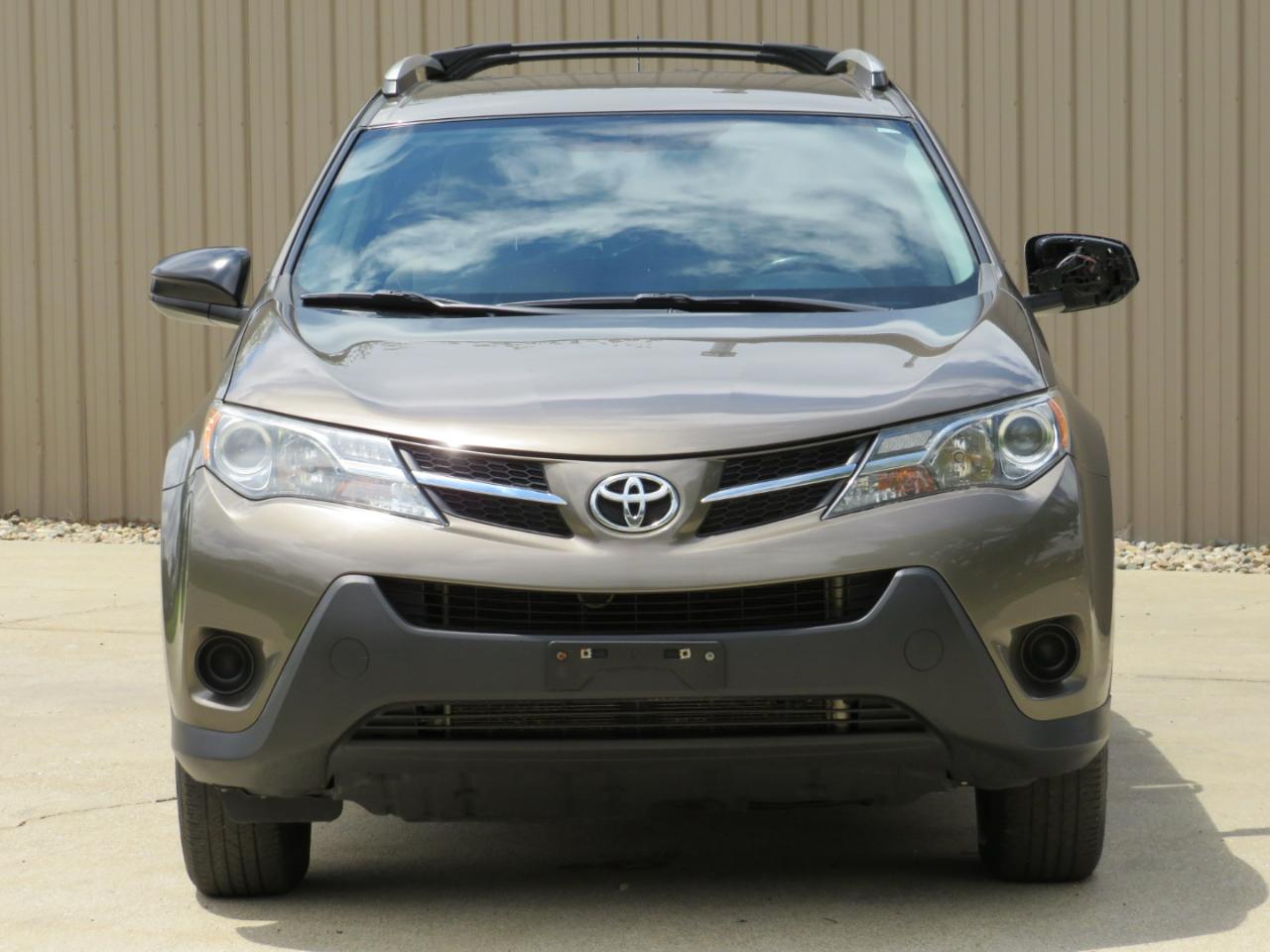 Toyota RAV4 LE AWD 2013