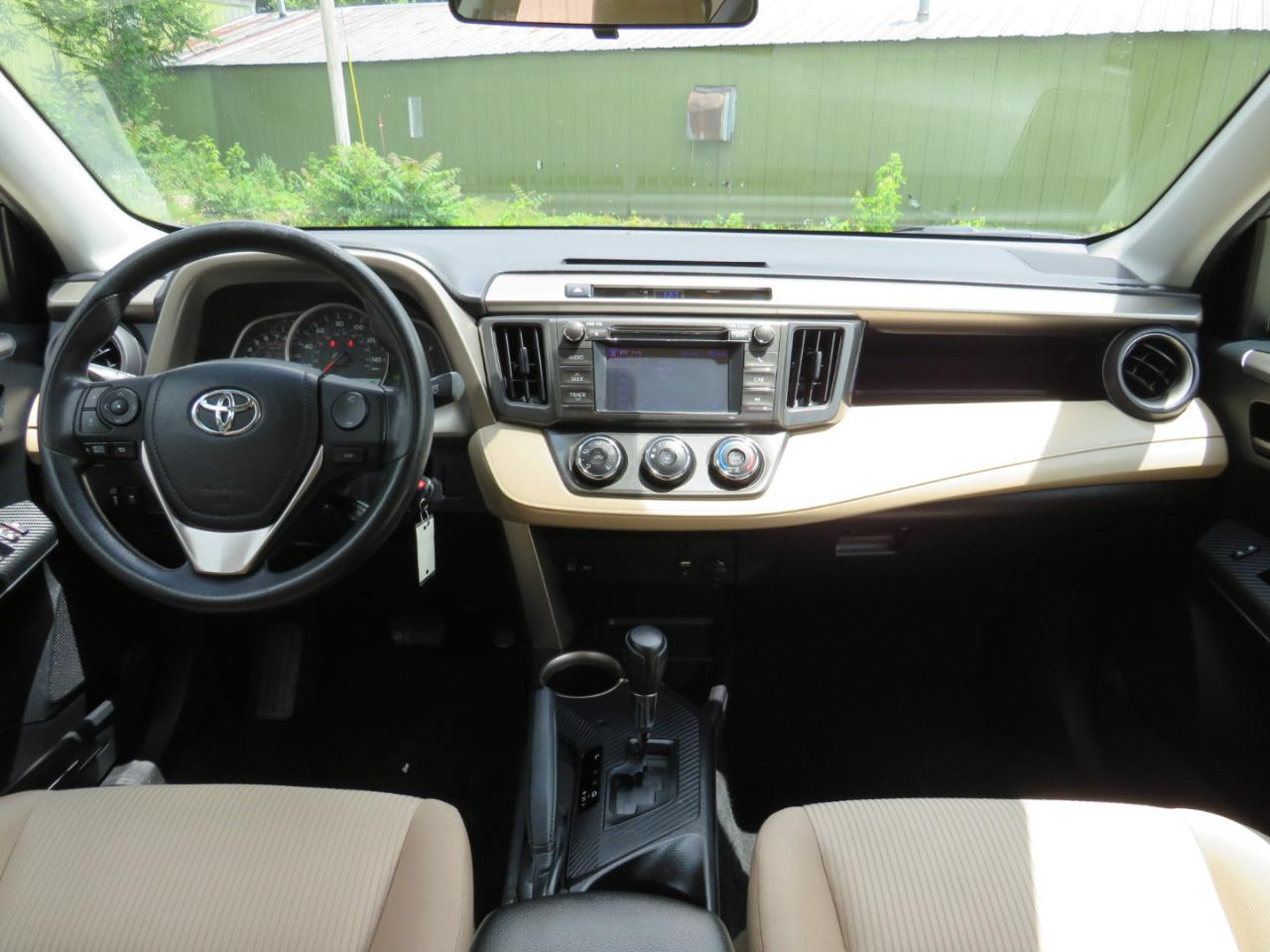 Toyota RAV4 LE AWD 2013