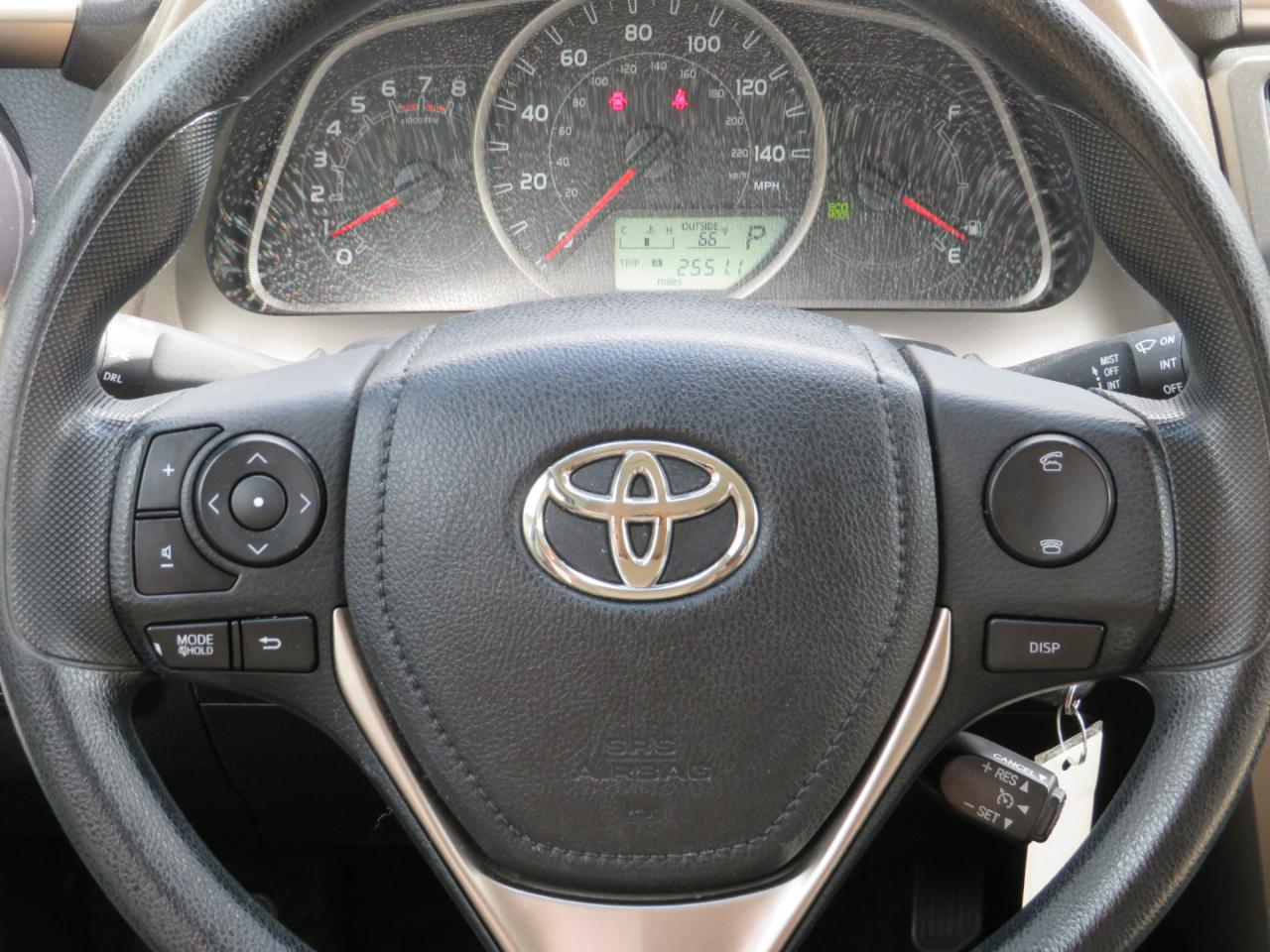Toyota RAV4 LE AWD 2013