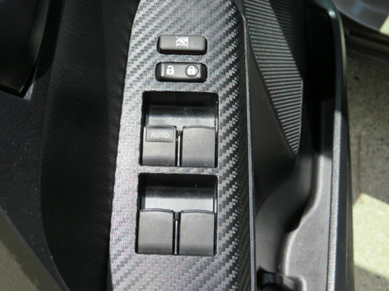 Toyota RAV4 LE AWD 2013
