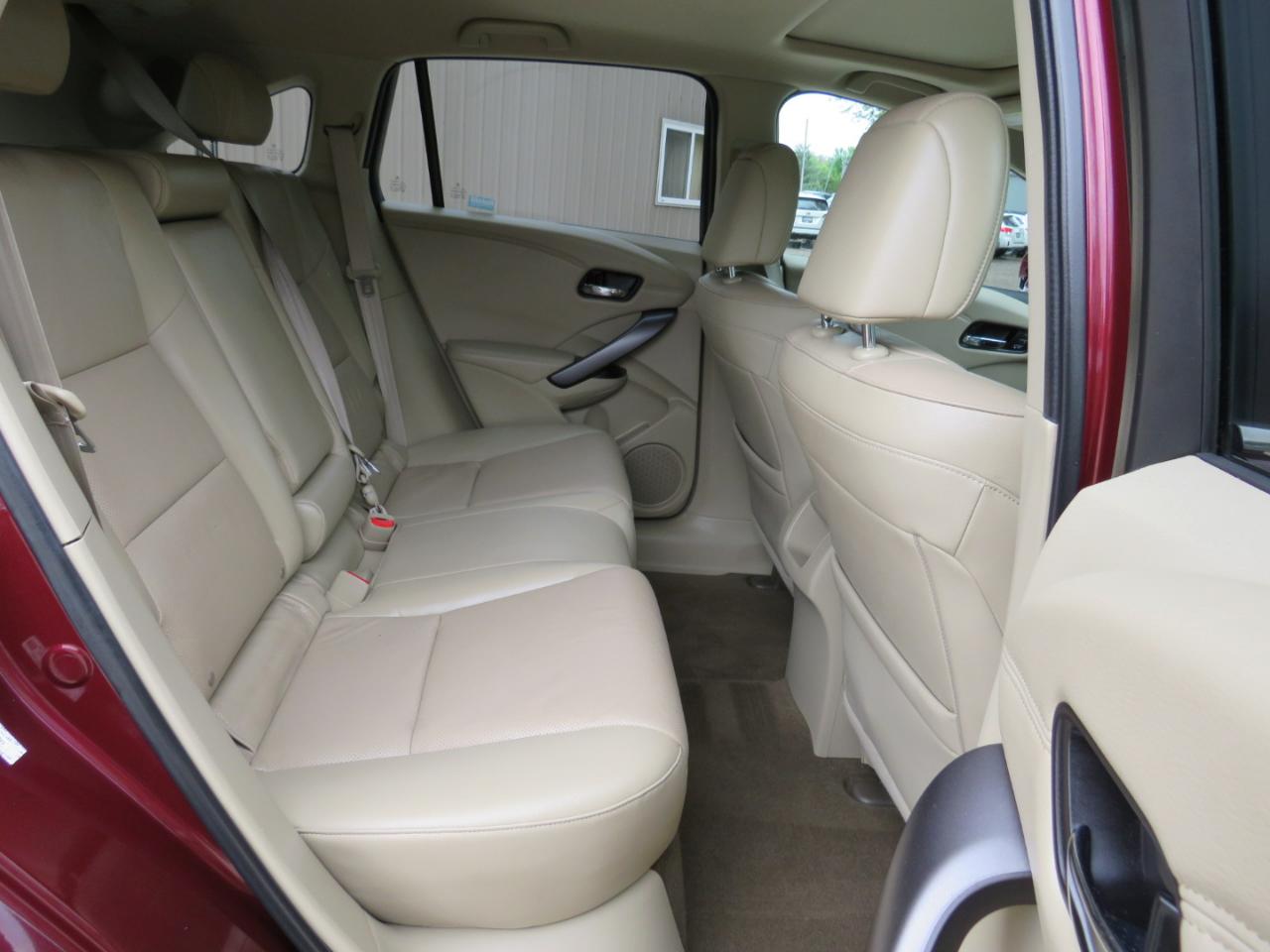 Acura RDX 6-Spd AT AWD w/ Technology Package 2015