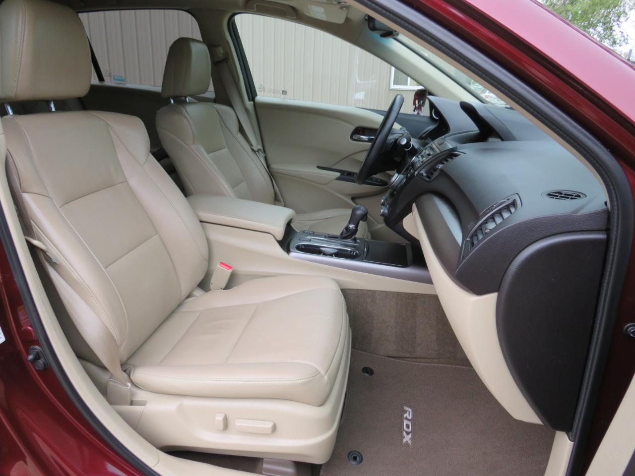 Acura RDX 6-Spd AT AWD w/ Technology Package 2015