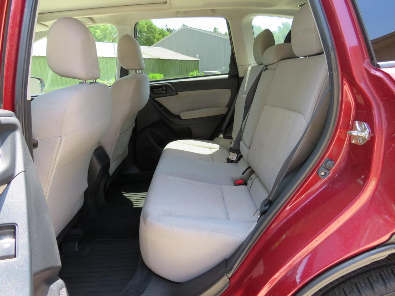 Subaru Forester 2.5i Premium PZEV CVT 2017