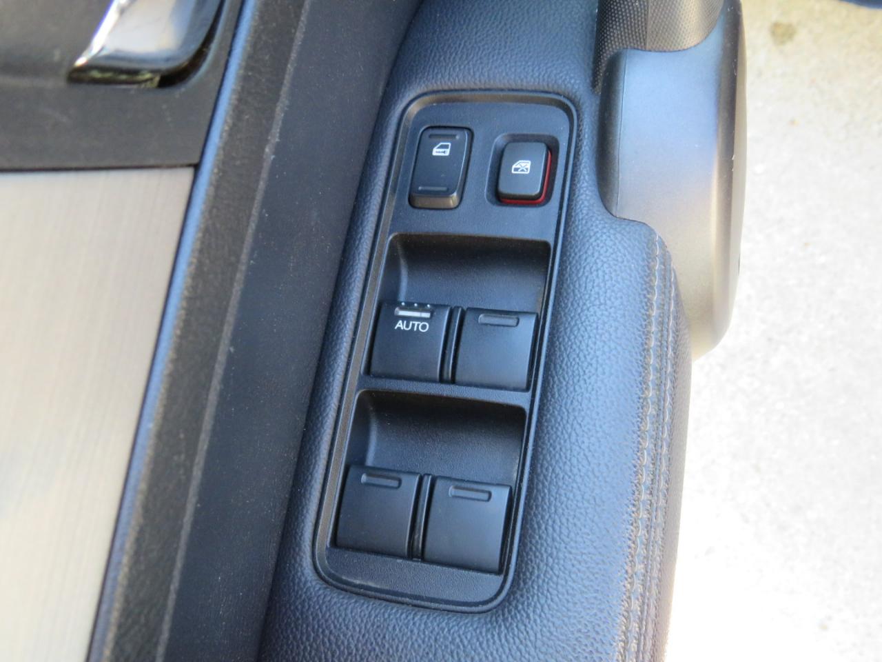 Honda CR-V EX-L 4WD 5-Speed AT 2010