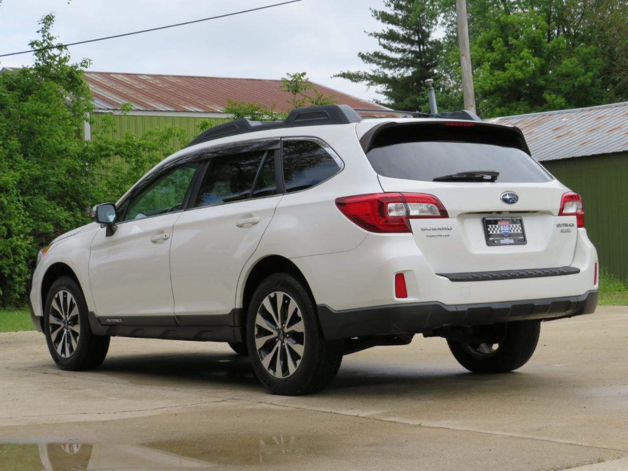 Subaru Outback 2.5i Limited 2015