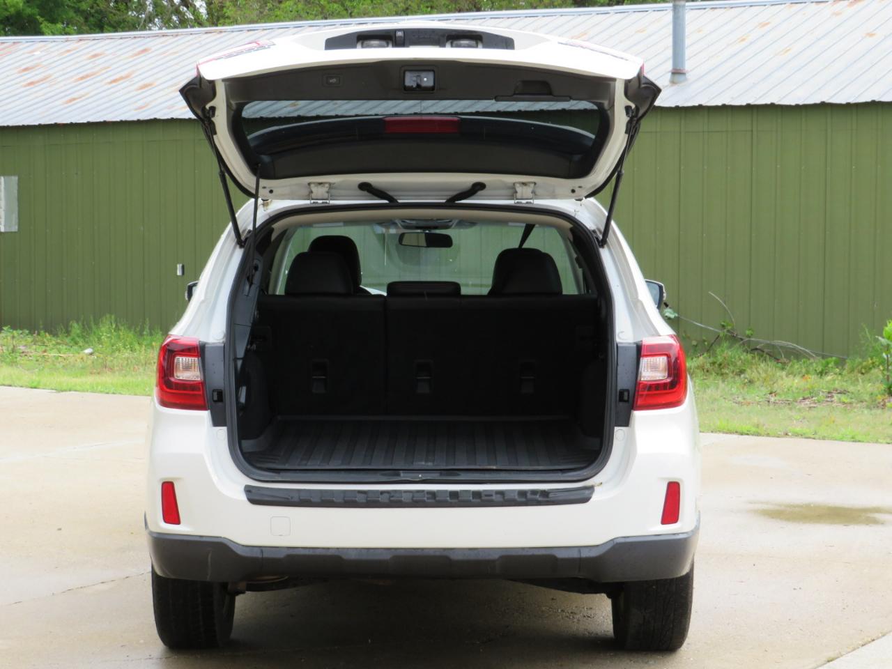 Subaru Outback 2.5i Limited 2015