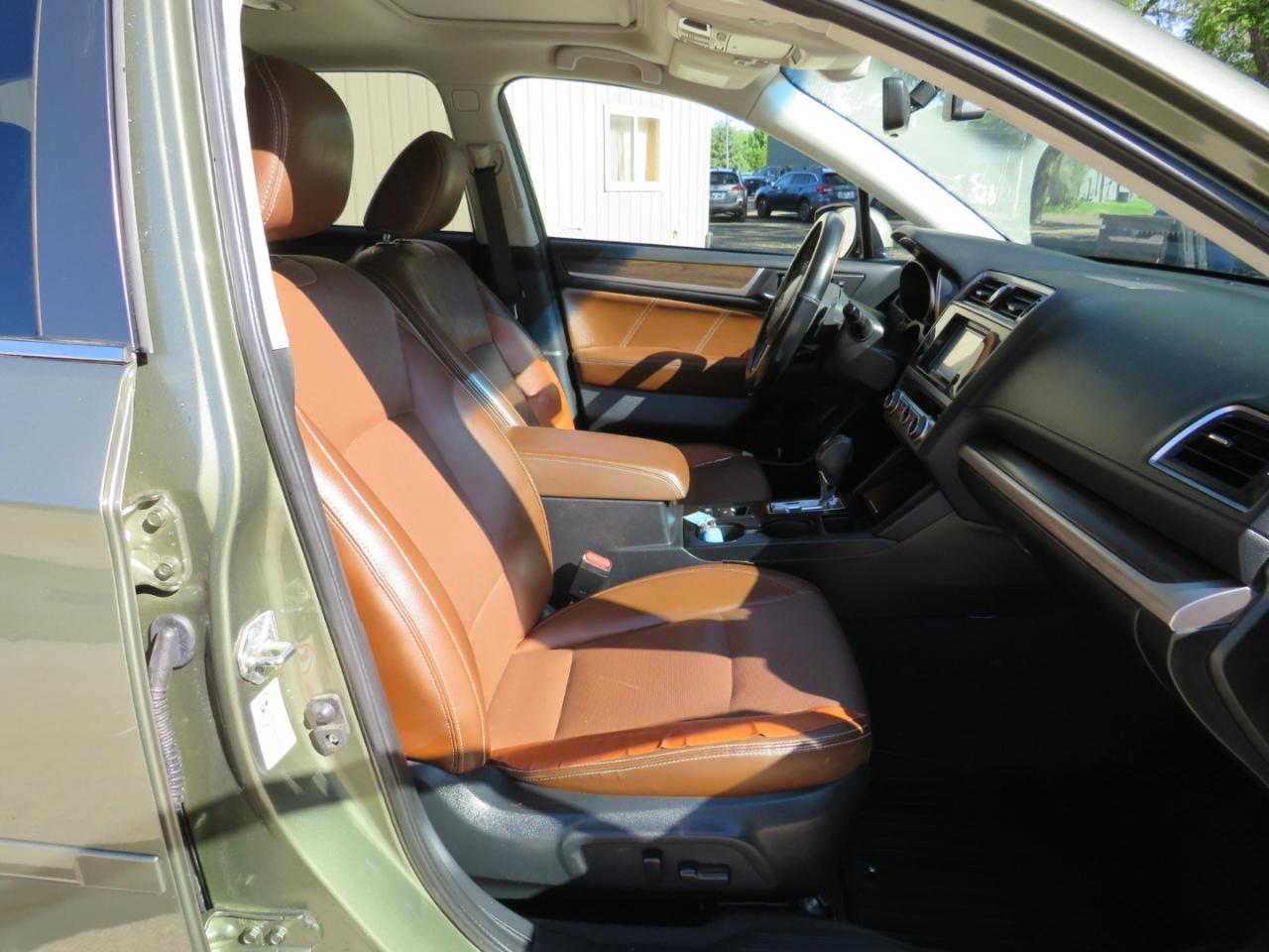 Subaru Outback 3.6R Touring 2017