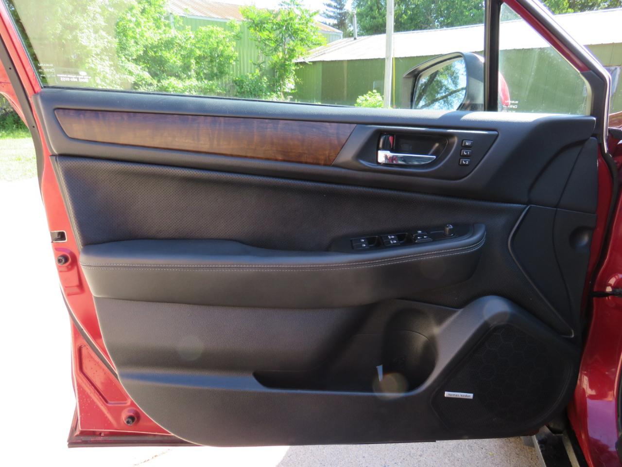 Subaru Outback 3.6R Limited 2015