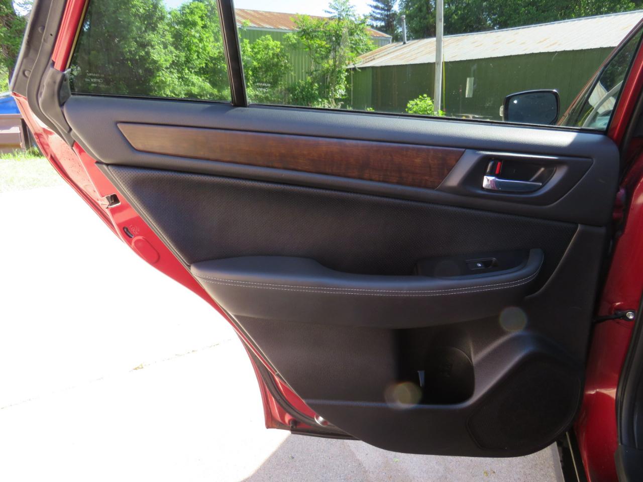 Subaru Outback 3.6R Limited 2015