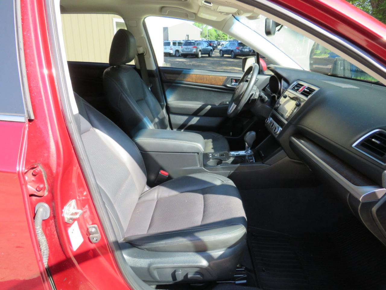 Subaru Outback 3.6R Limited 2015