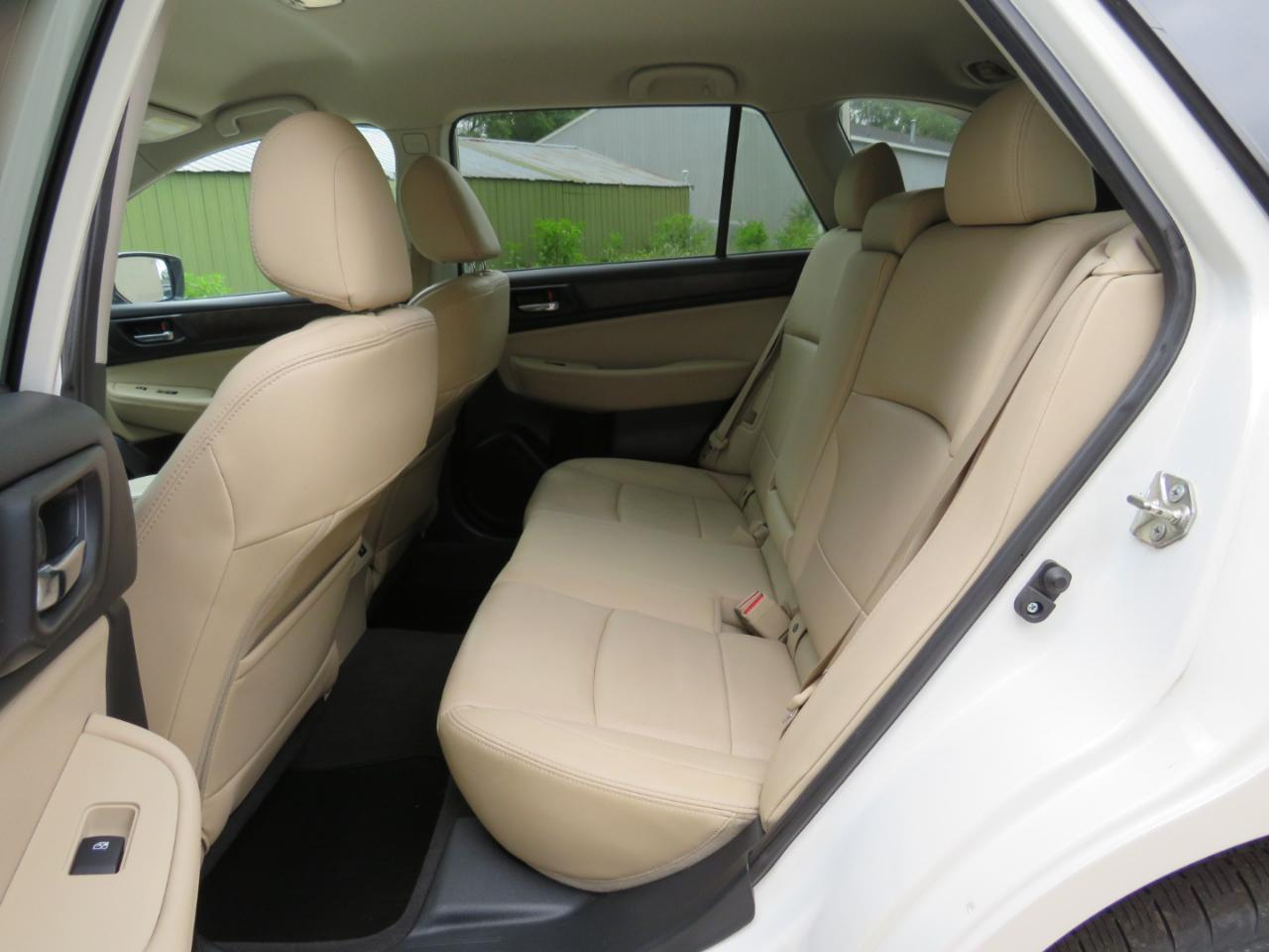 Subaru Outback 2.5i Limited 2015