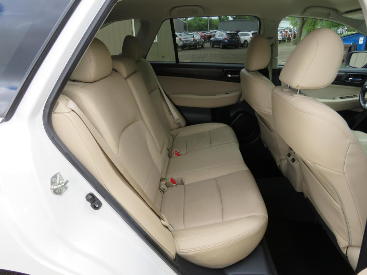 Subaru Outback 2.5i Limited 2015