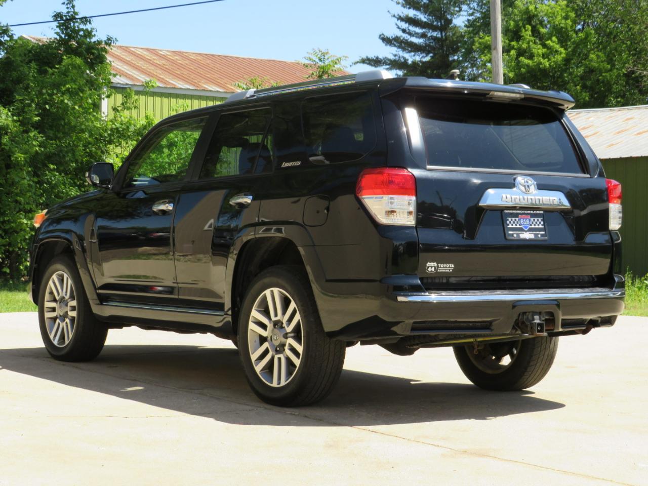 Toyota 4Runner Limited V6 4WD 2013