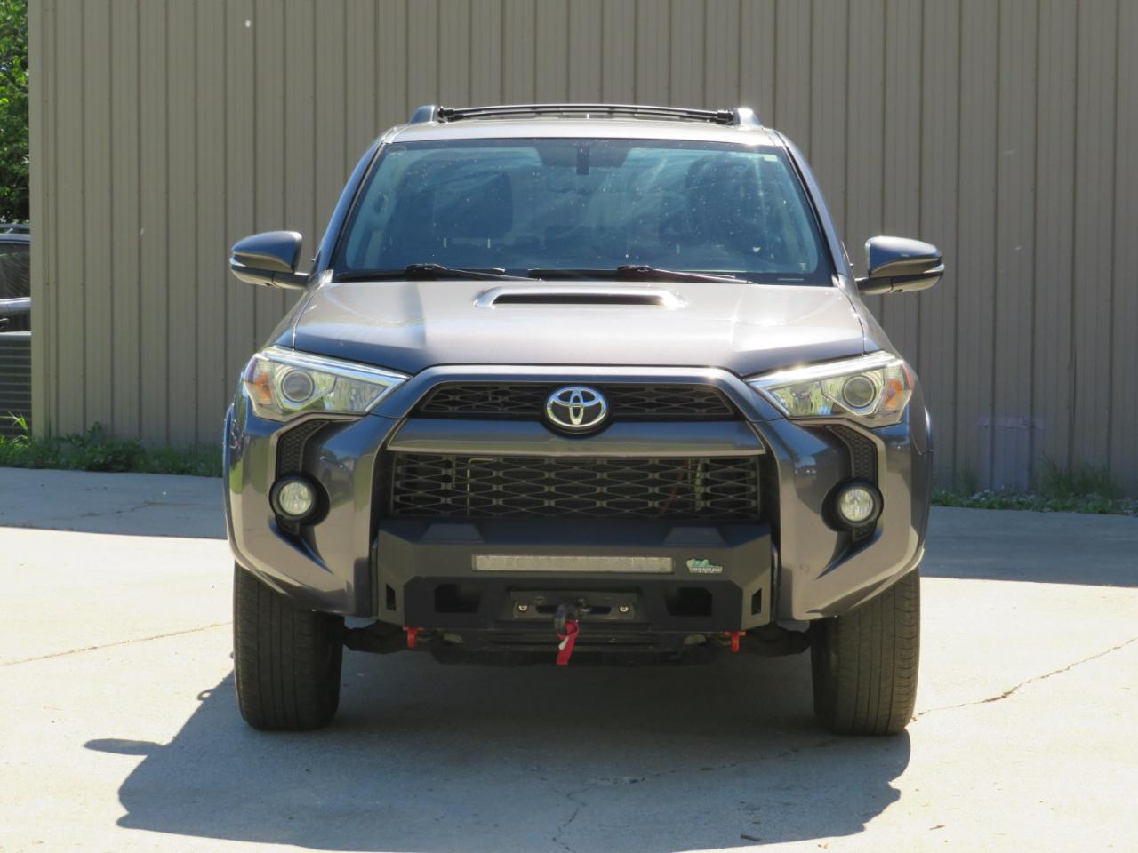 Toyota 4Runner SR5 4WD 2014