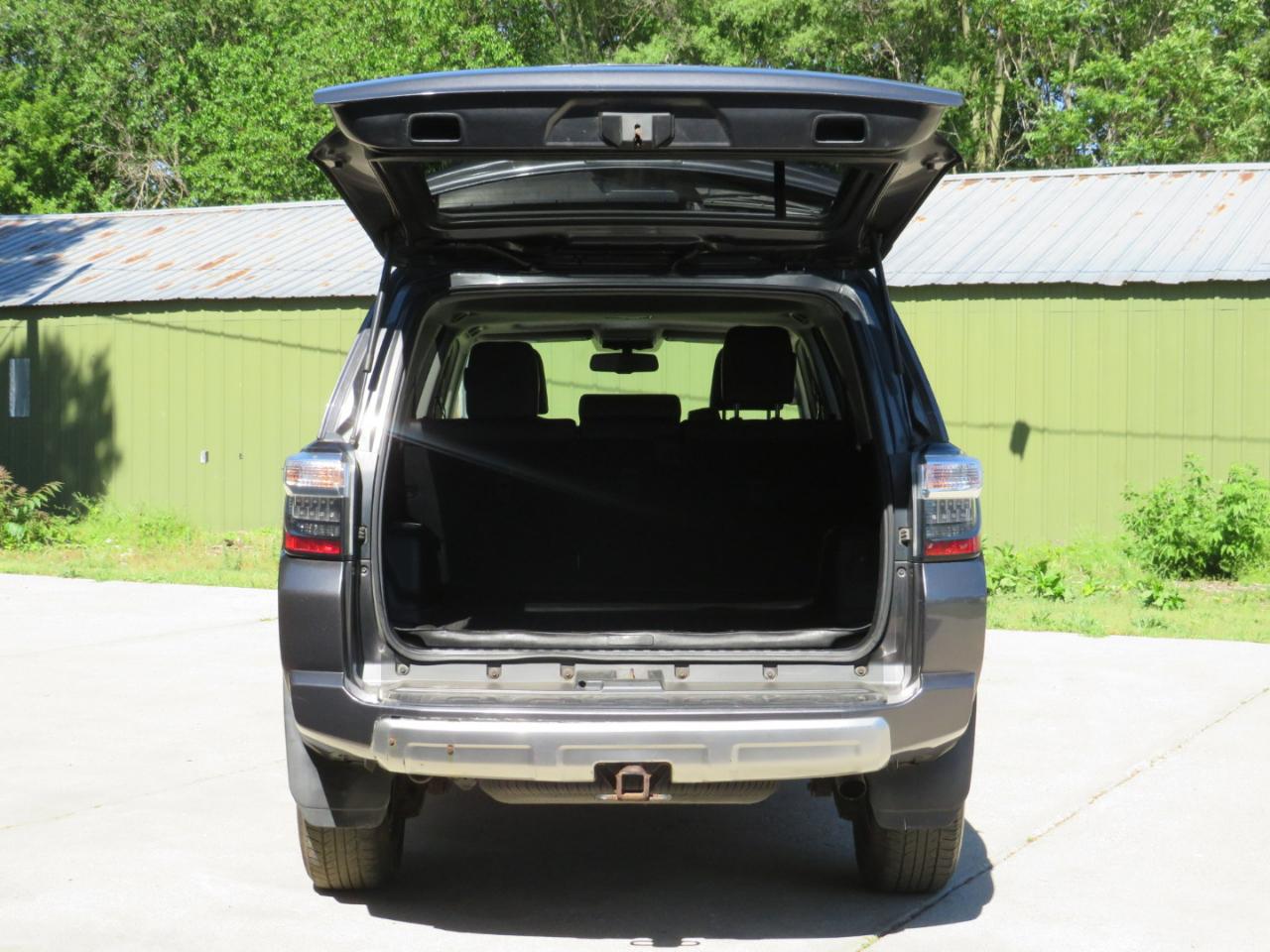 Toyota 4Runner SR5 4WD 2014
