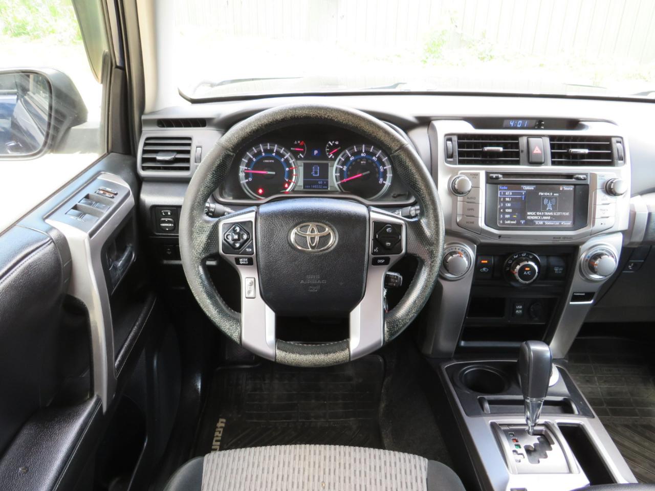 Toyota 4Runner SR5 4WD 2016
