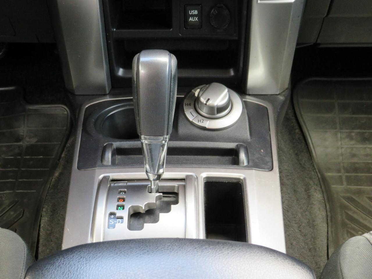 Toyota 4Runner SR5 4WD 2016