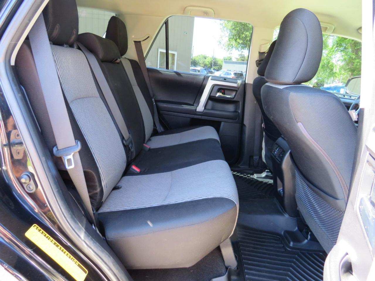Toyota 4Runner SR5 4WD 2021