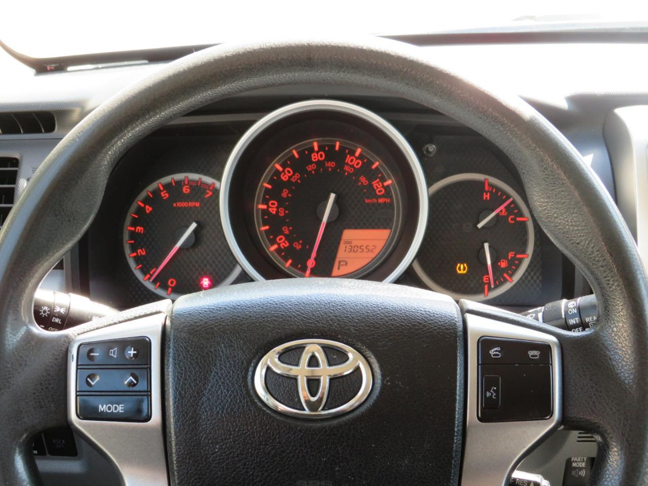 Toyota 4Runner SR5 4WD 2012