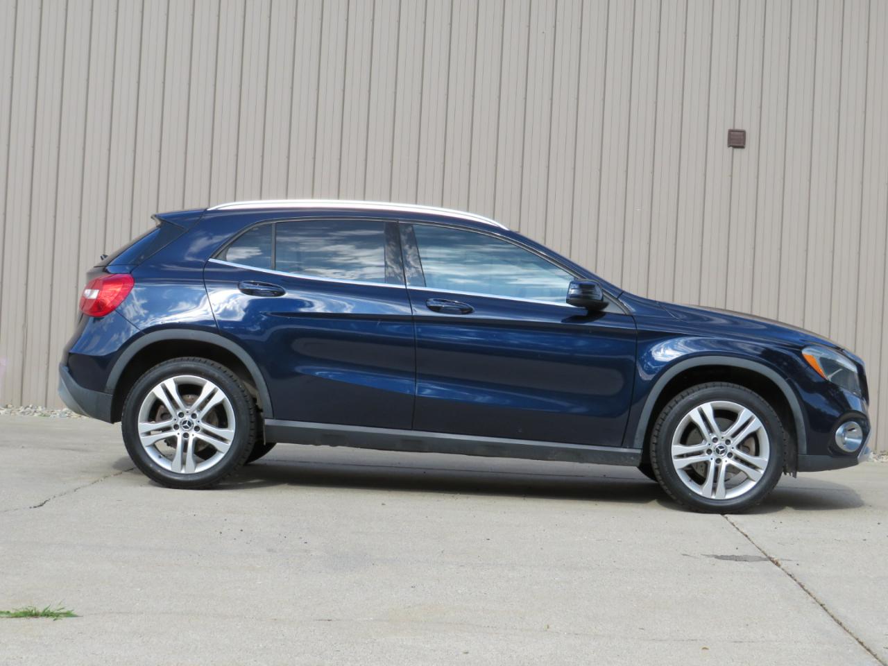 Mercedes-Benz GLA-Class GLA250 4MATIC 2018