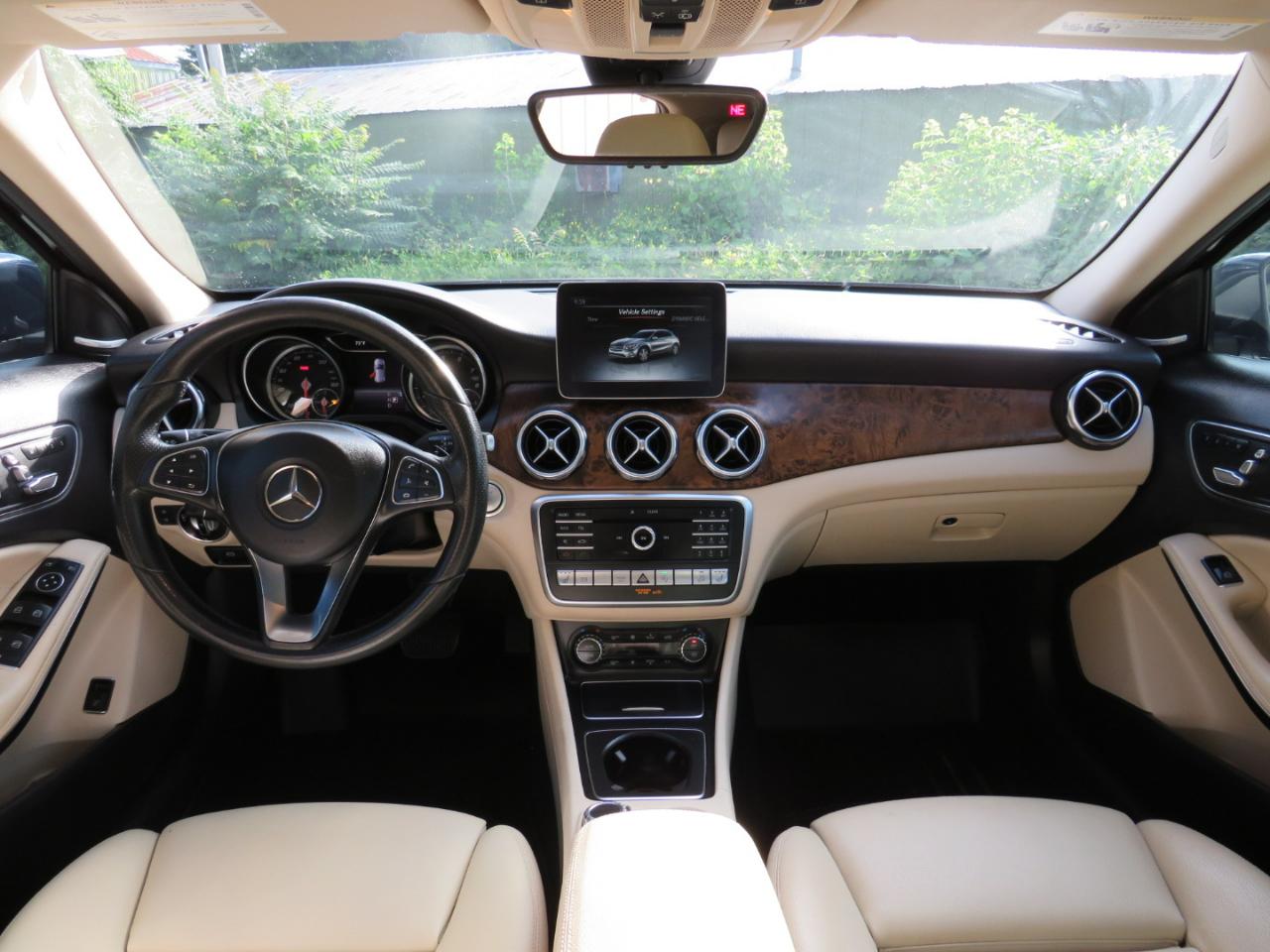 Mercedes-Benz GLA-Class GLA250 4MATIC 2018