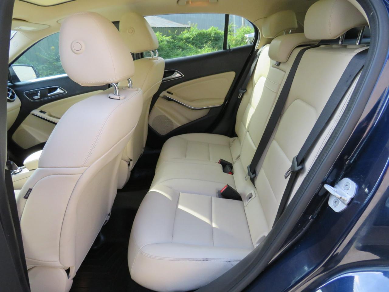 Mercedes-Benz GLA-Class GLA250 4MATIC 2018