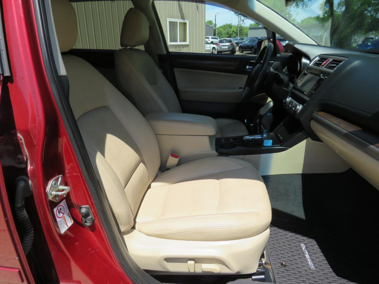Subaru Outback 2.5i Limited 2016