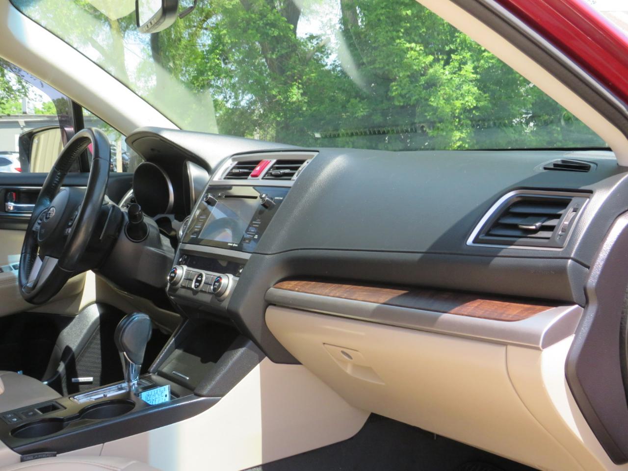 Subaru Outback 2.5i Limited 2016