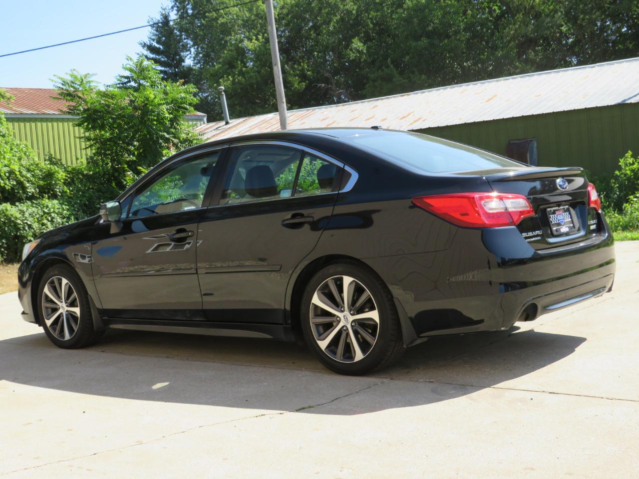 Subaru Legacy 2.5i Limited 2015