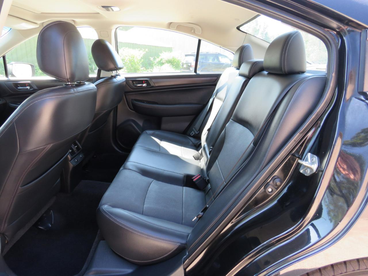 Subaru Legacy 2.5i Limited 2015