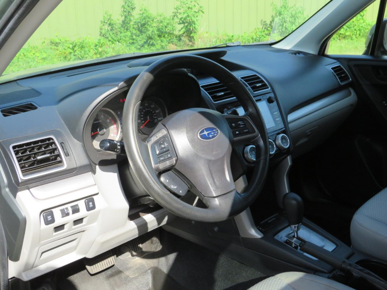 Subaru Forester 2.5i Premium 4D SUV at 2016