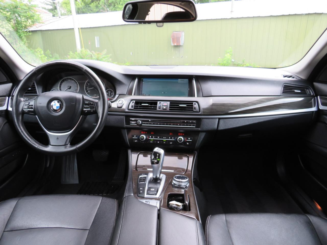 BMW 5-Series 535i xDrive 2014