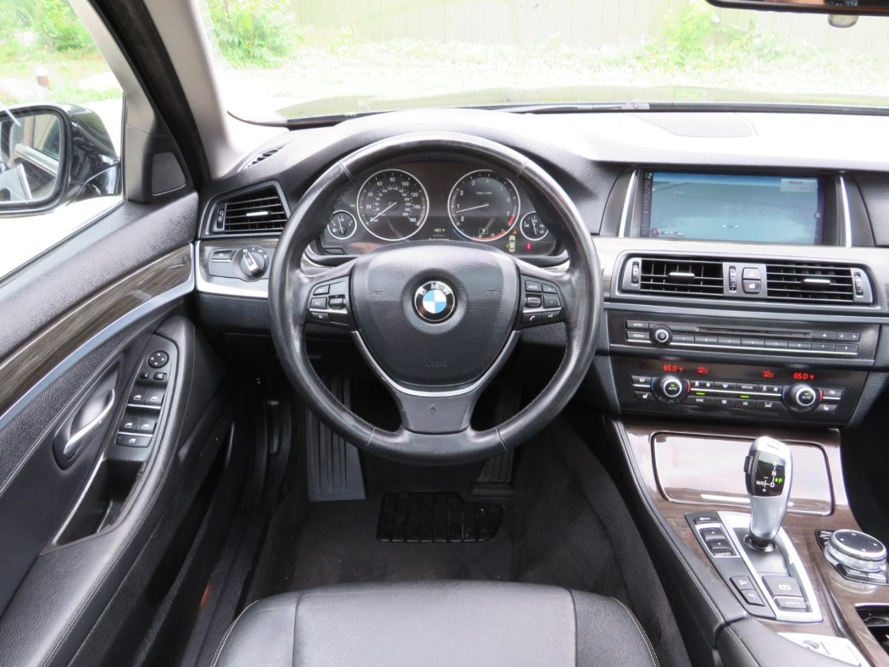 BMW 5-Series 535i xDrive 2014