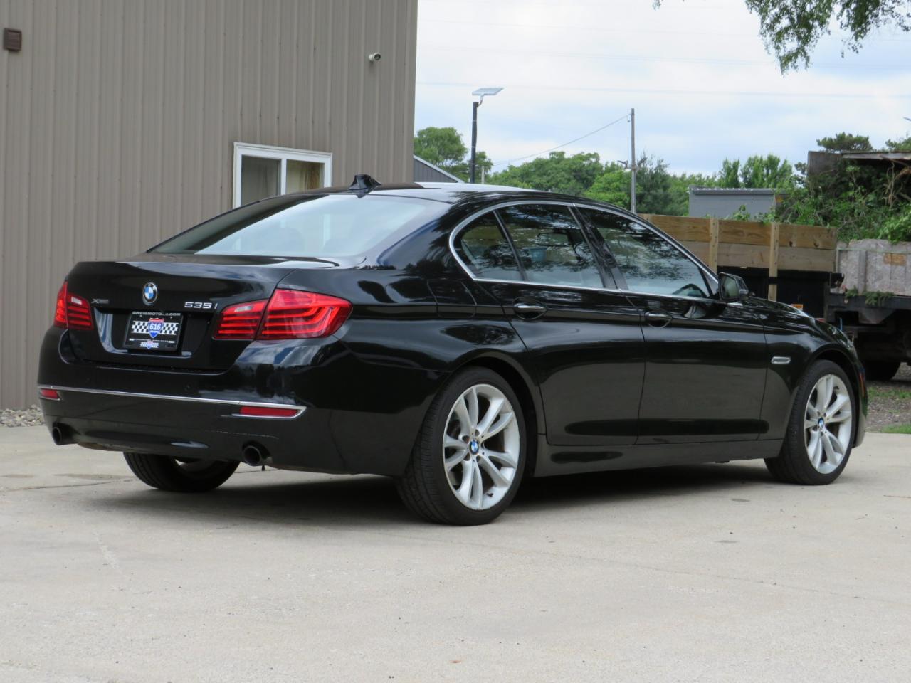 BMW 5-Series 535i xDrive 2014