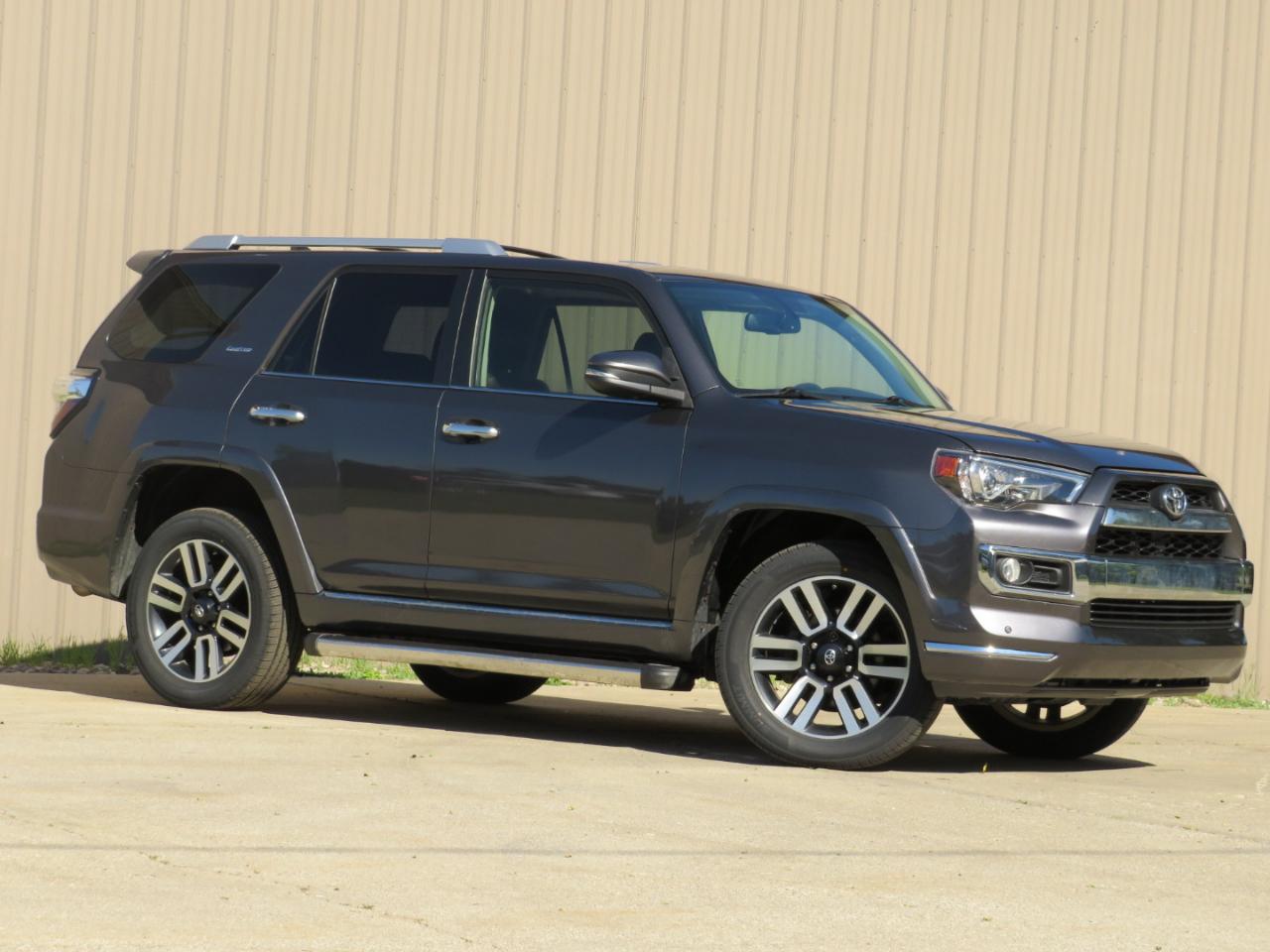 Toyota 4Runner Limited 4WD 2016