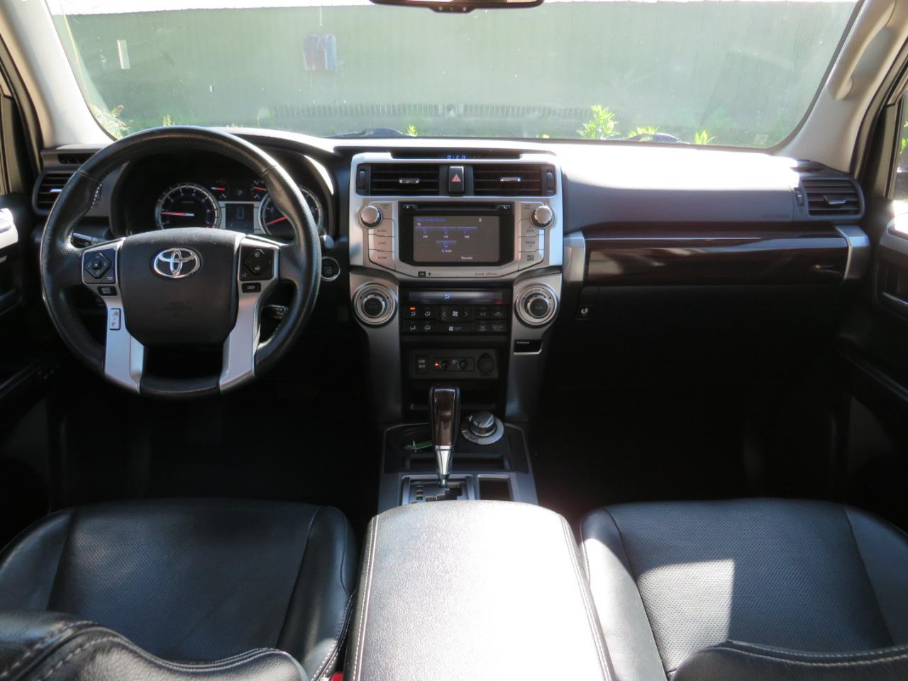 Toyota 4Runner Limited 4WD 2016