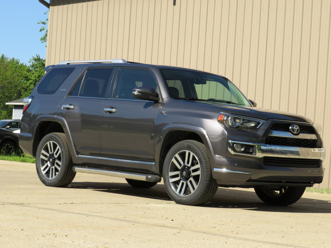 Toyota 4Runner Limited 4WD 2016