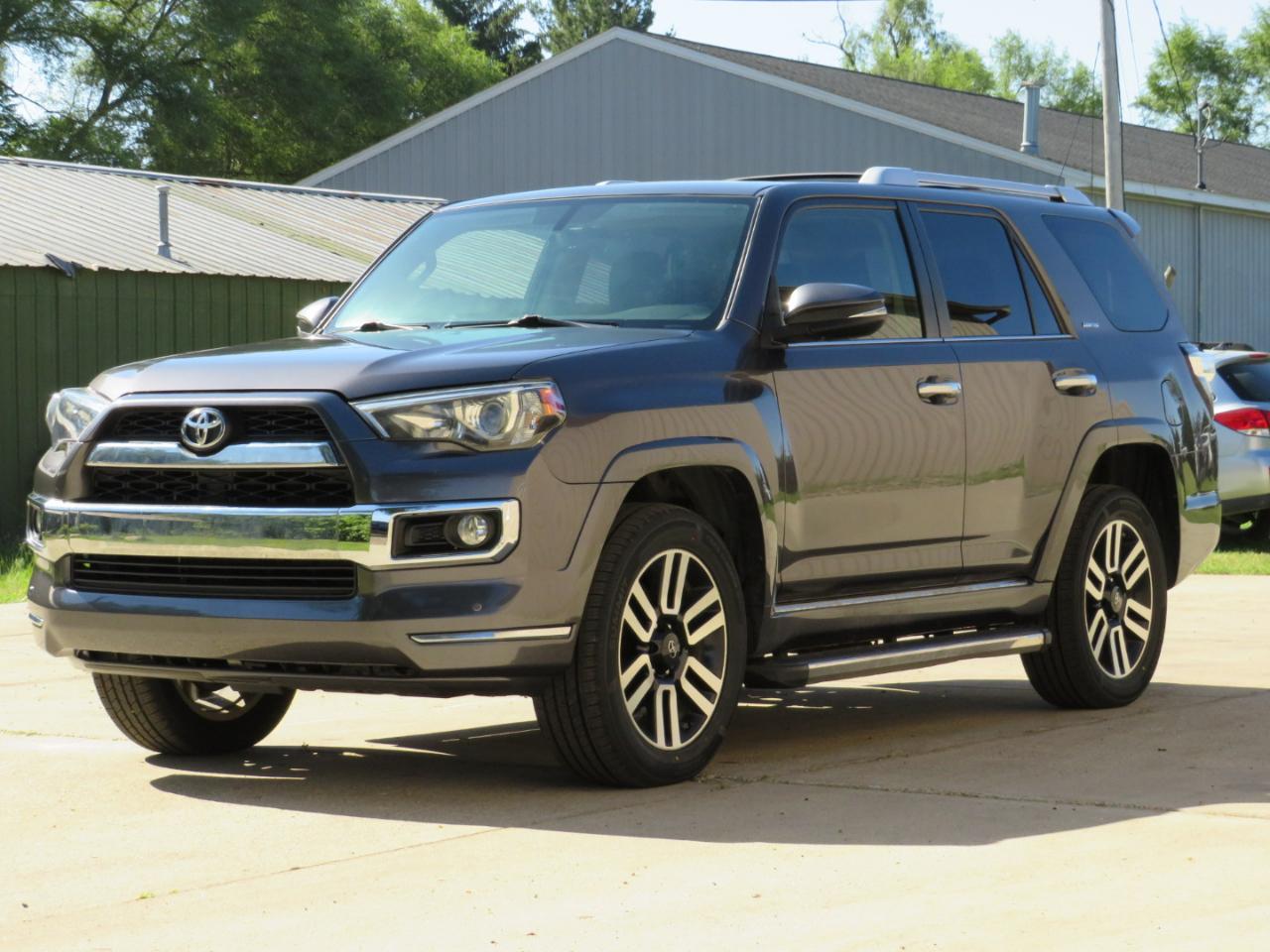 Toyota 4Runner Limited 4WD 2016