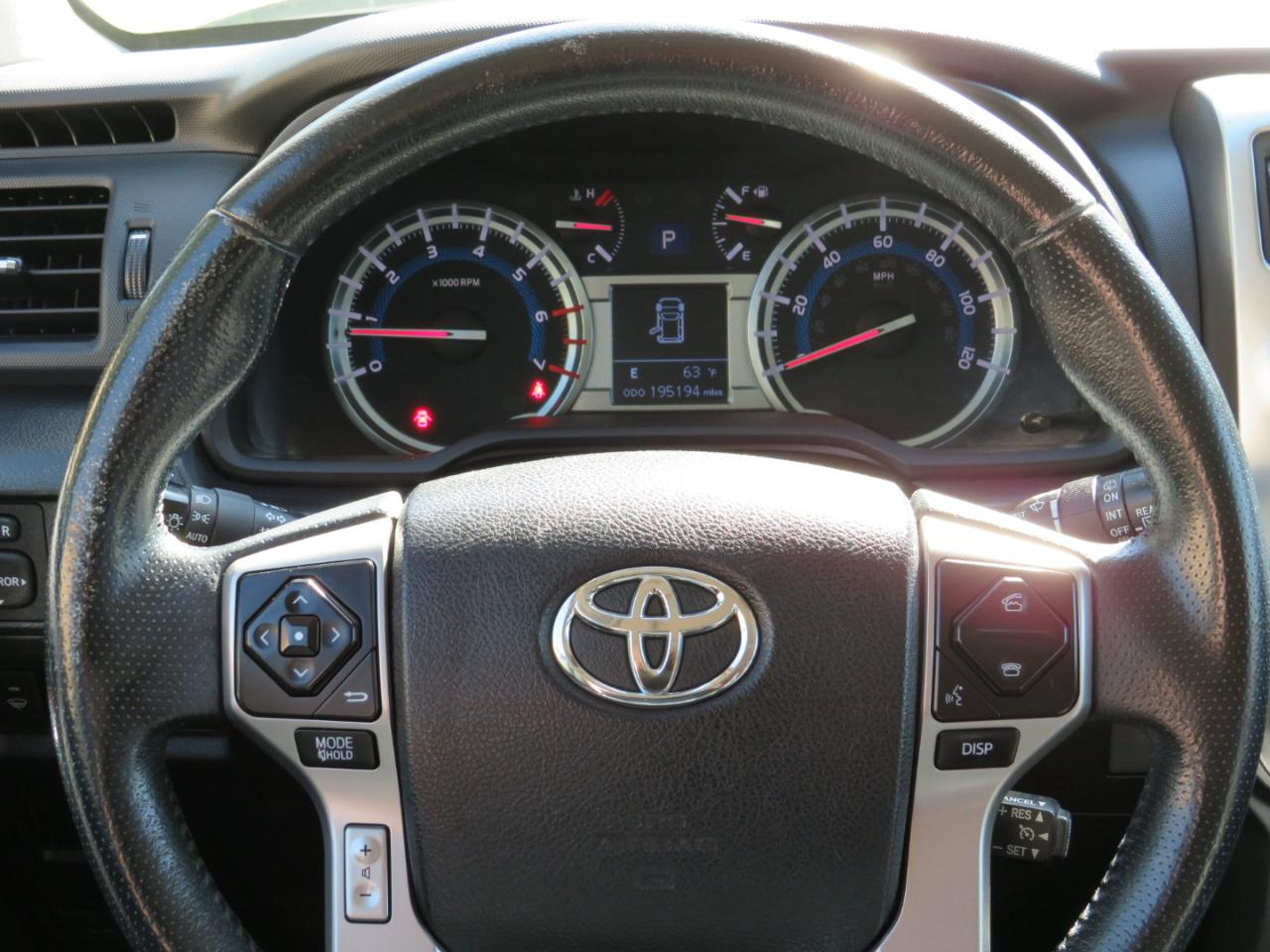 Toyota 4Runner Limited 4WD 2016