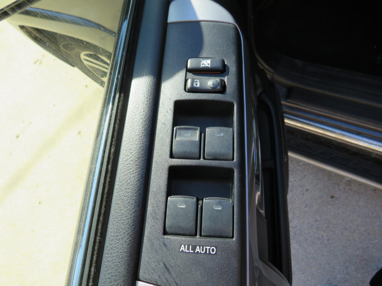 Toyota 4Runner Limited 4WD 2016