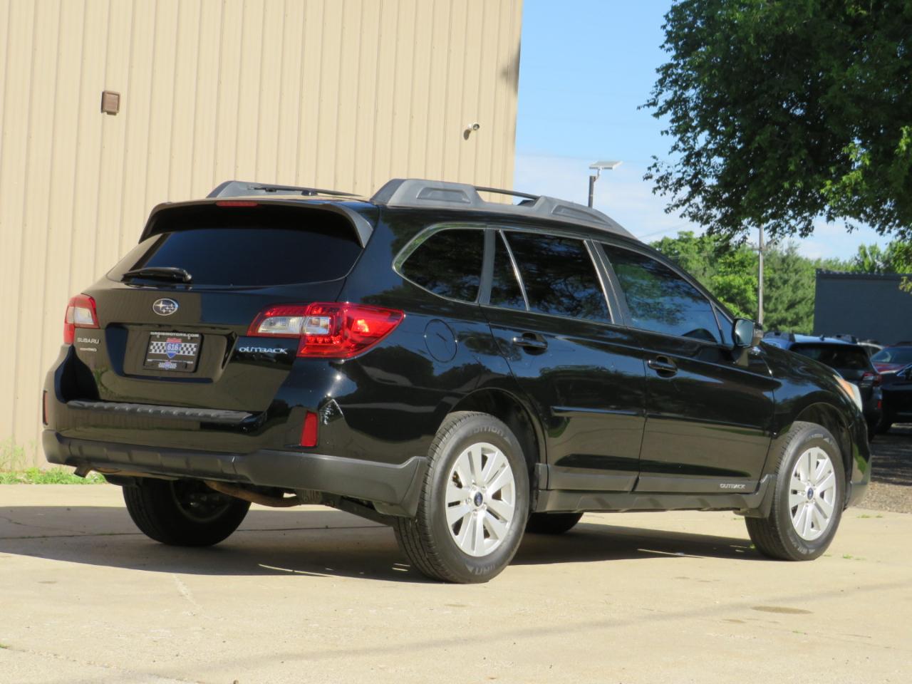 Subaru Outback 2.5i Premium 2015