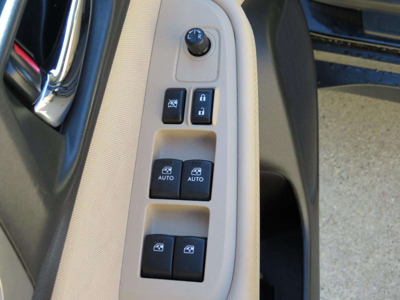 Subaru Outback 2.5i Premium 2015