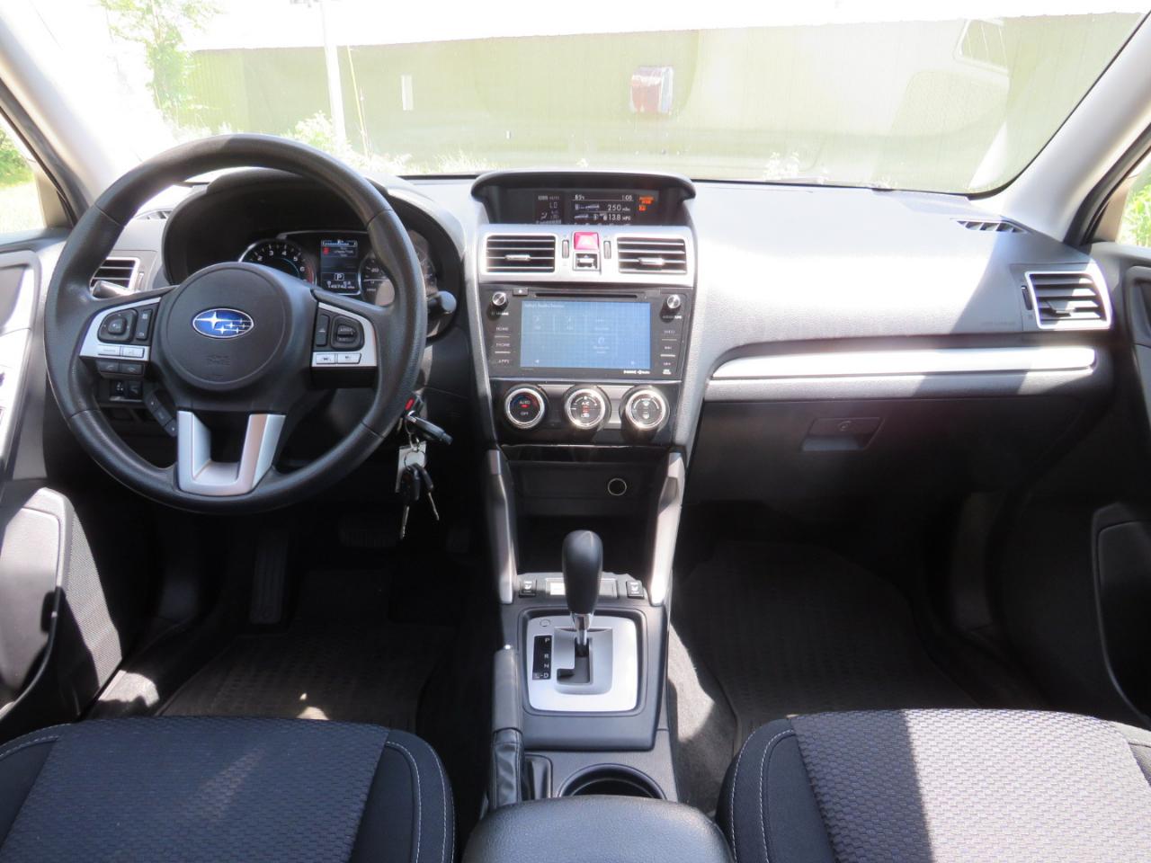Subaru Forester 2.5i Premium PZEV CVT 2017