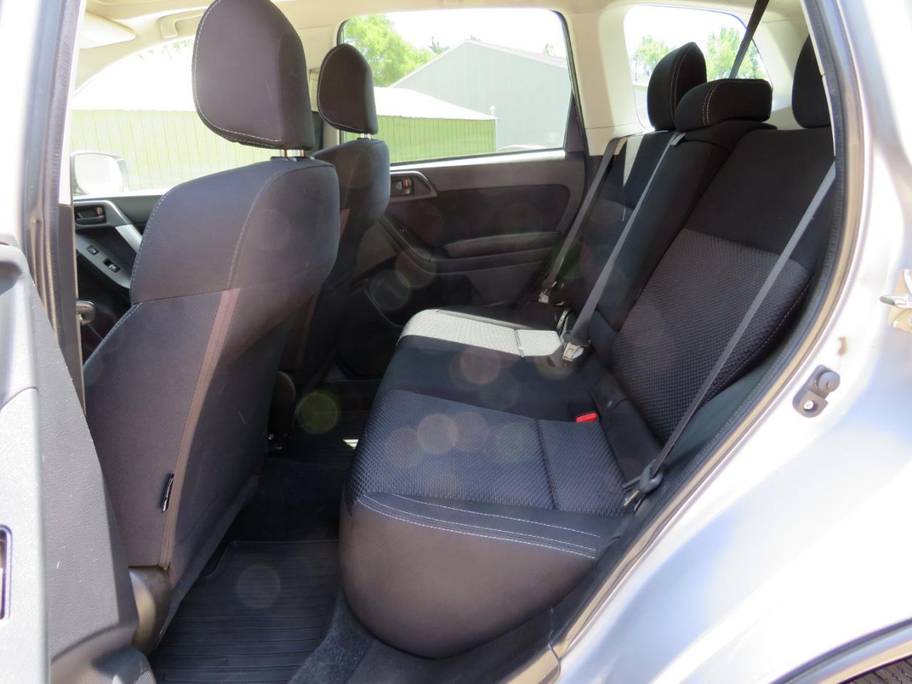 Subaru Forester 2.5i Premium PZEV CVT 2017