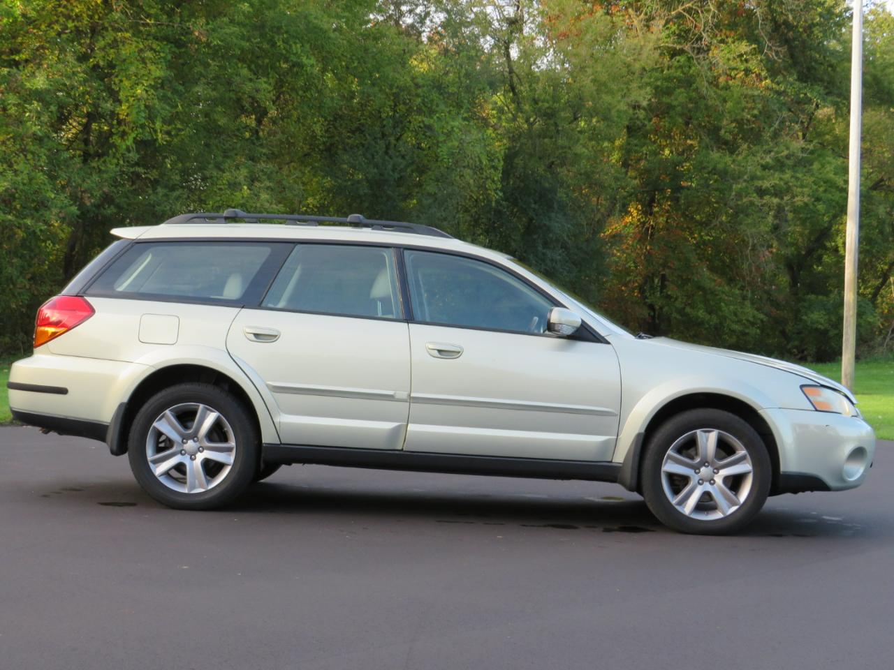 Subaru Outback 3.0R L.L.Bean Edition Wagon 2006
