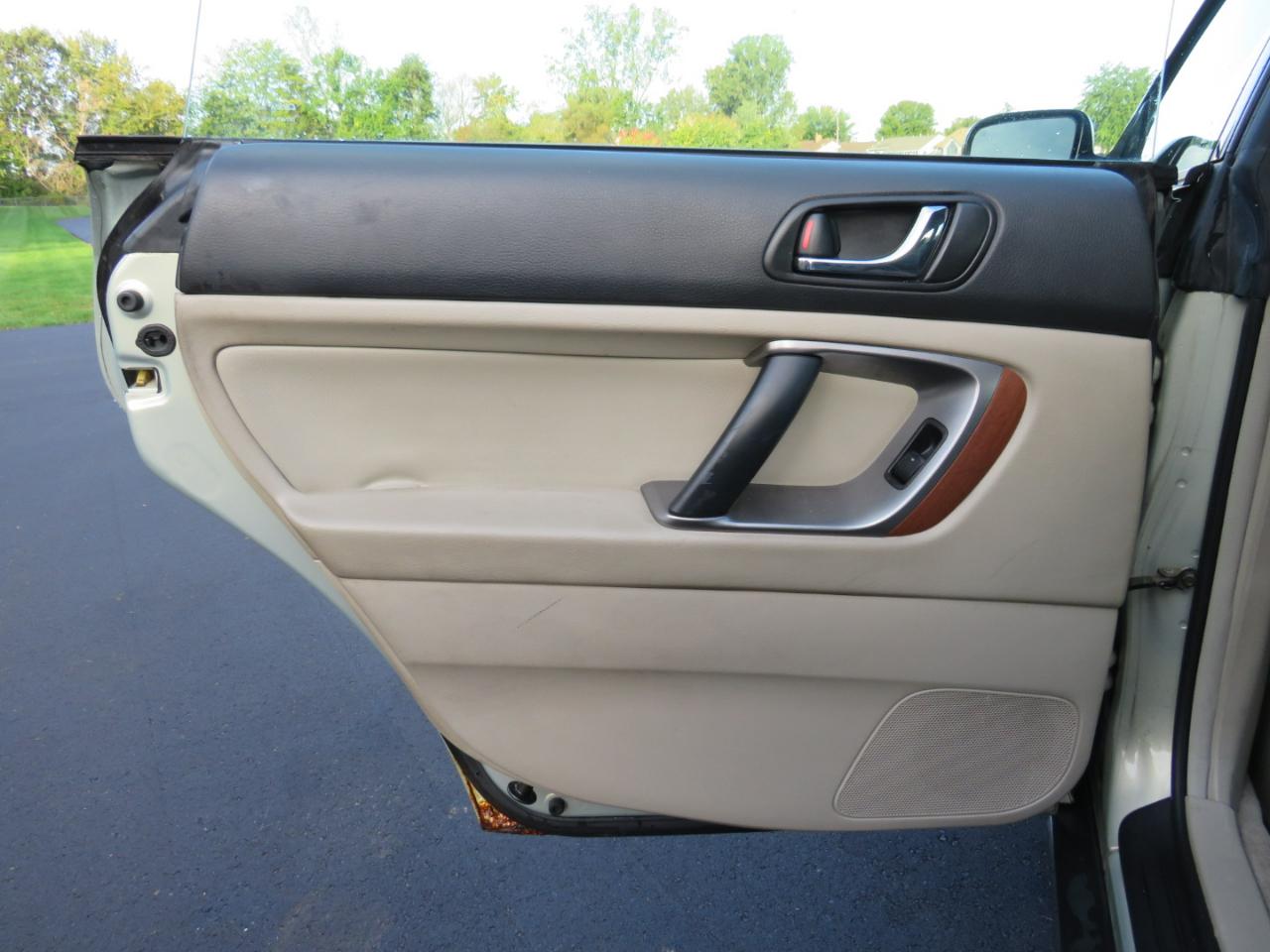 Subaru Outback 3.0R L.L.Bean Edition Wagon 2006