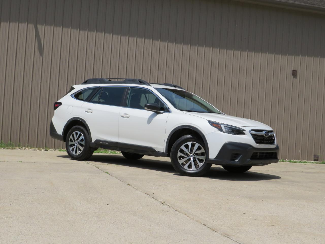 Subaru Outback Base 2020