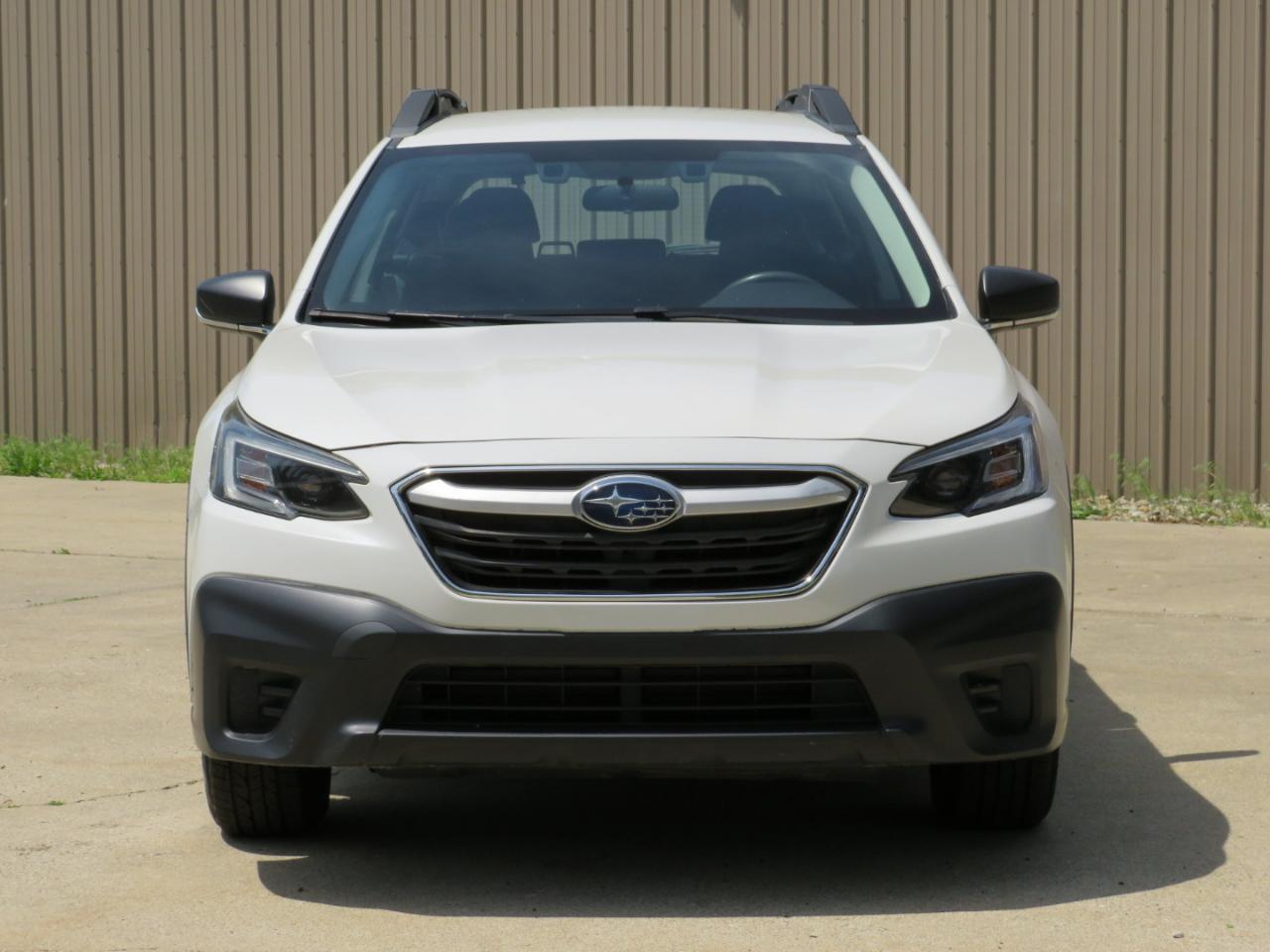 Subaru Outback Base 2020